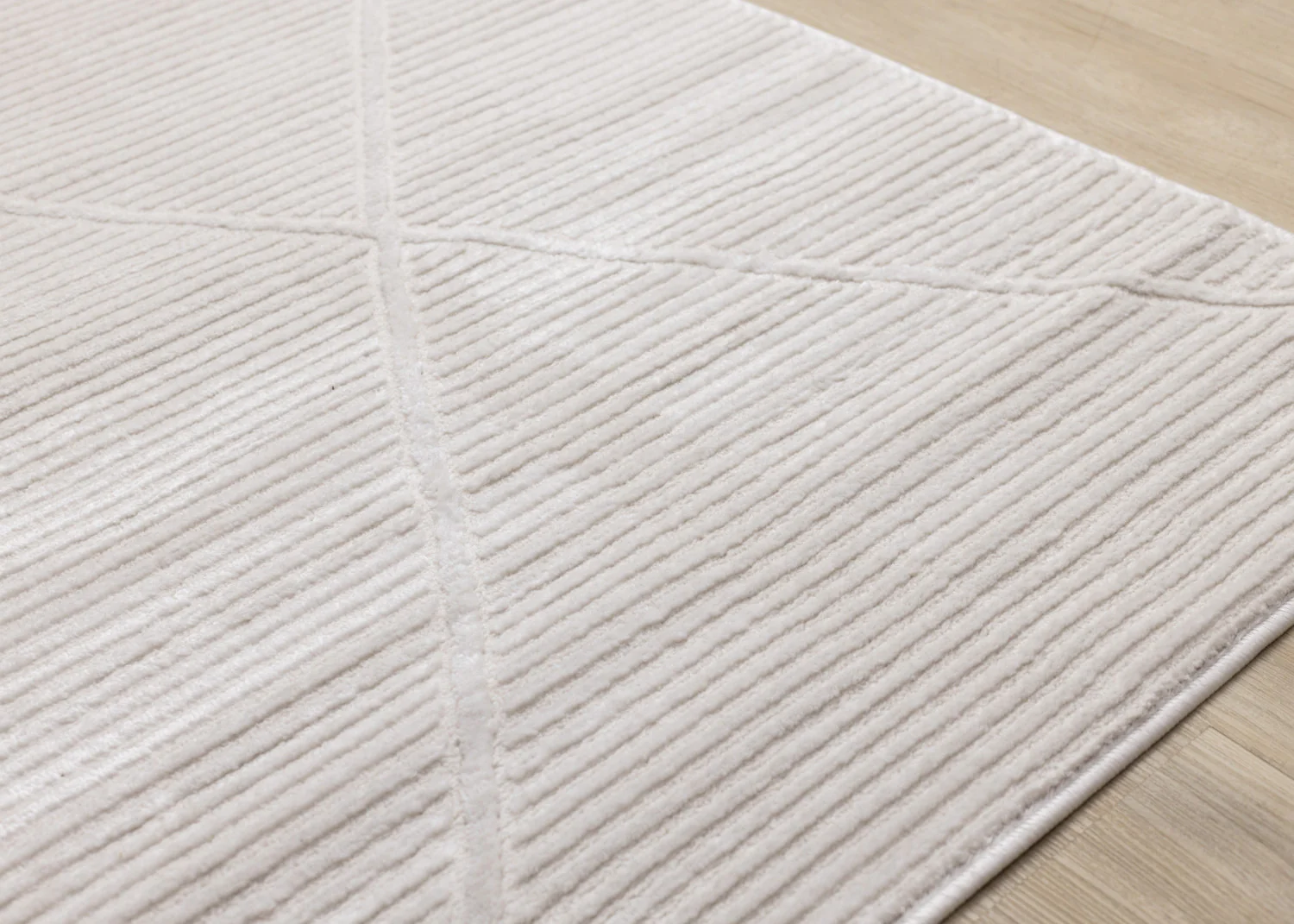 Logan Modern Lines Area Rug - 5' X 8' - Cream - Image 4