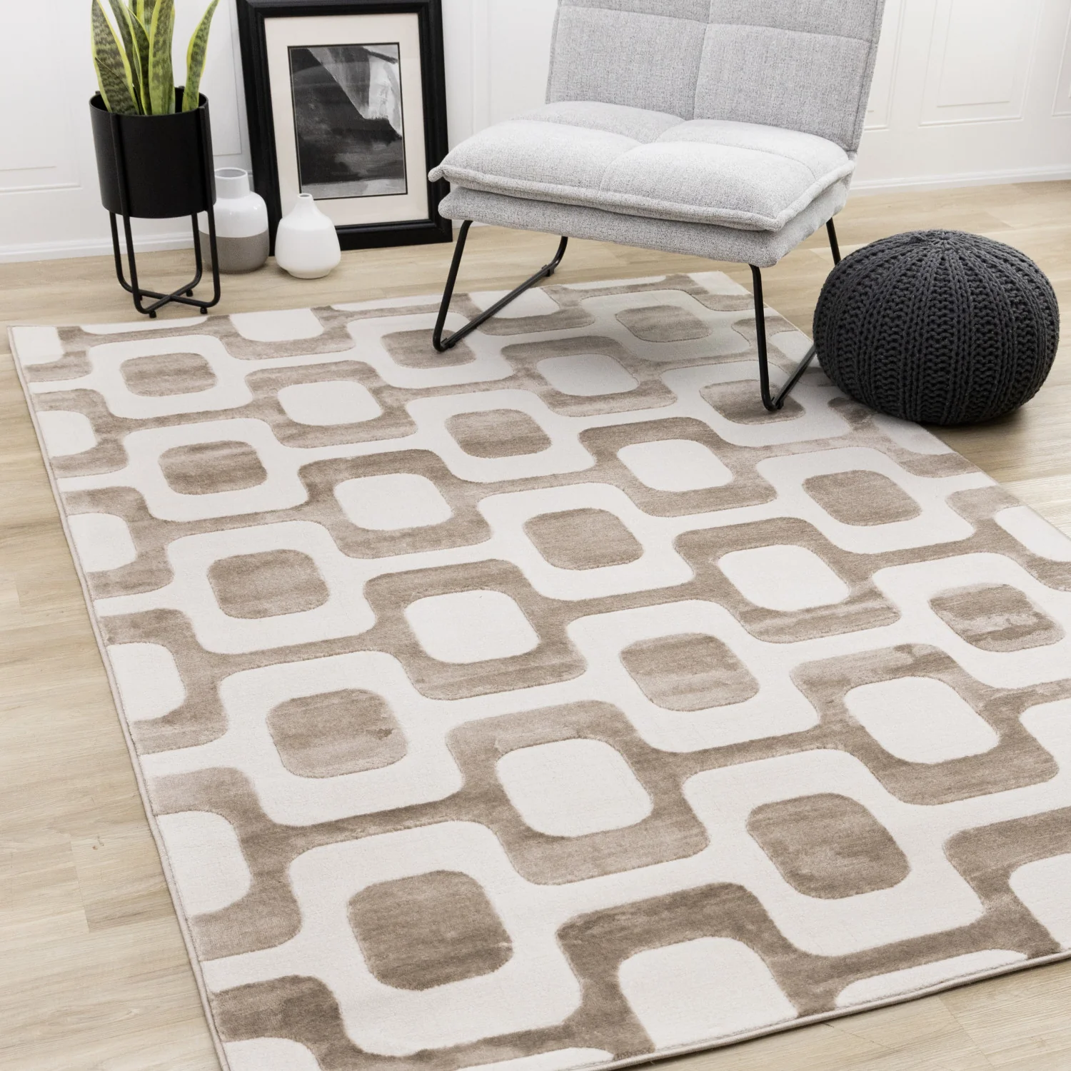 Logan Modern Vintage Area Rug - 5' X 8' - Brown/Cream - Image 2
