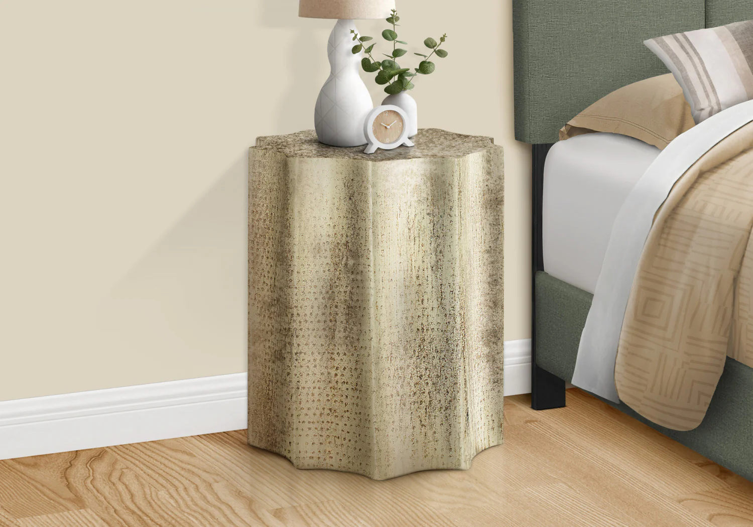 Lorik Side Table - Antique Gold - Image 9