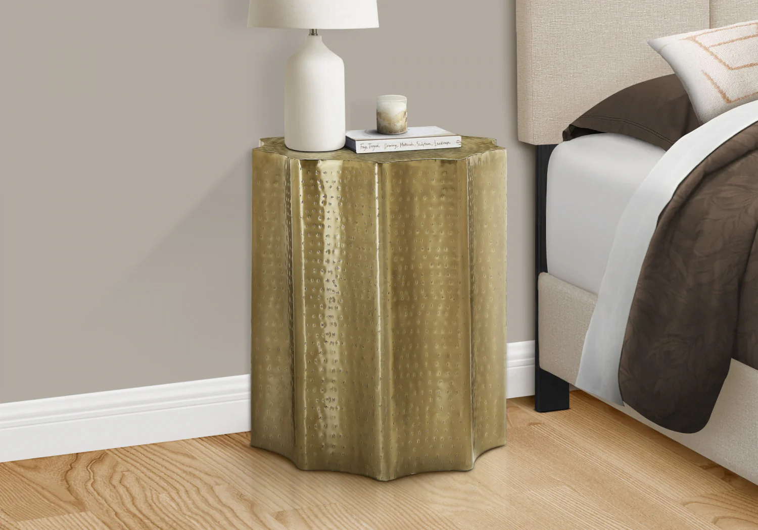 Lorik Side Table - Gold - Image 9