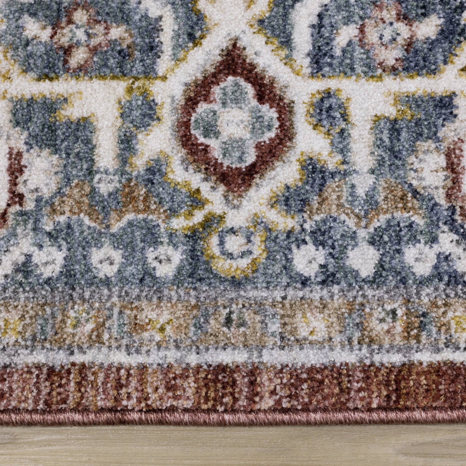 Macie Traditional Area Rug - 8' X 11' - Red/Cream - Image 10