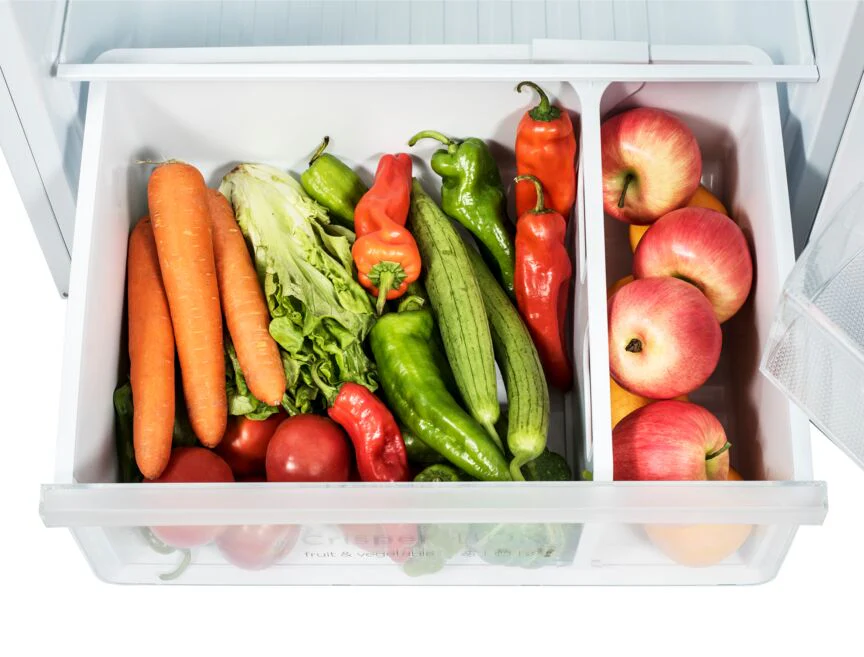 Marathon 23.4" 12.1 Cu.Ft. Stainless Steel Top-Freezer Refrigerator - MFF123SS - Image 5