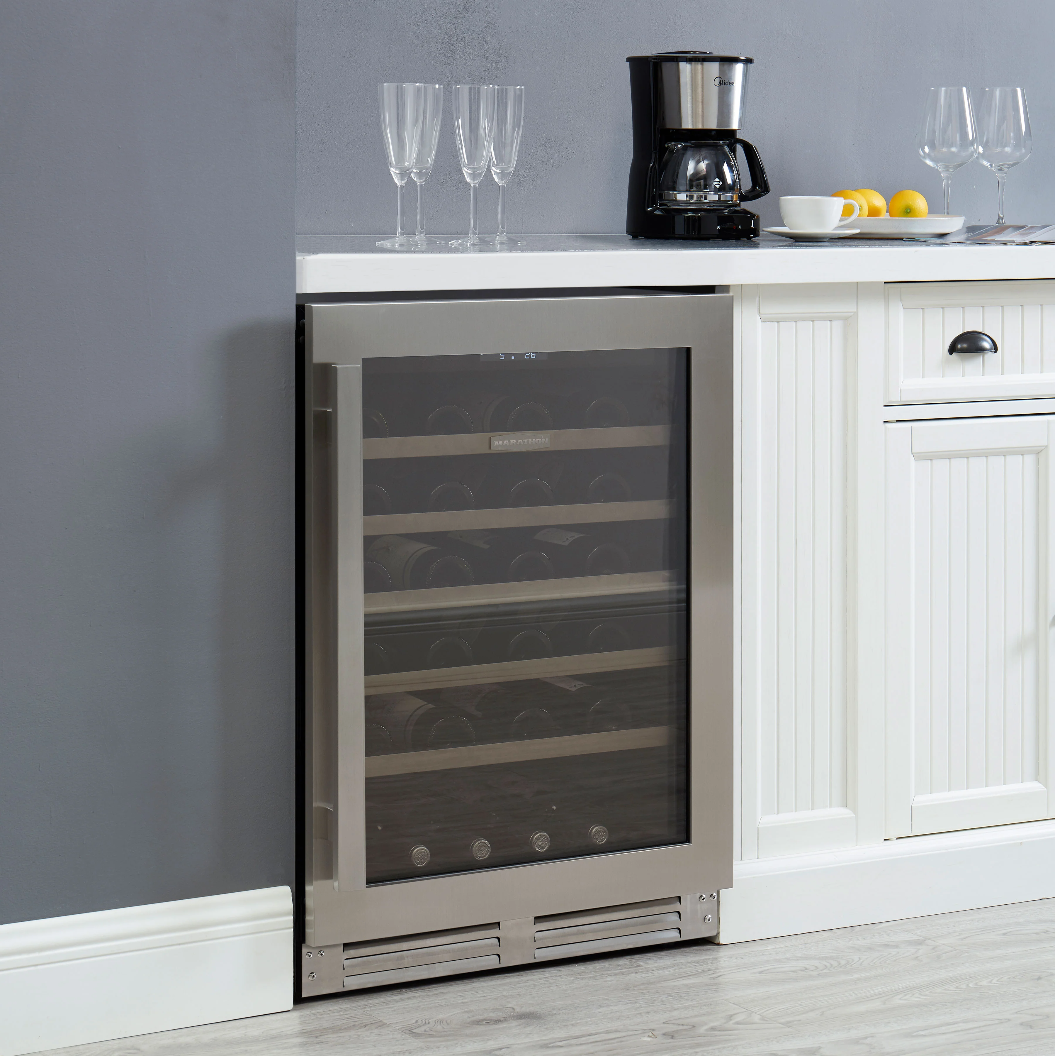 Marathon 24" Stainless Steel Single Zone Undercounter Convertible Wine/Beverage Cooler (5.4 cu.ft) - MBWC56-SS - Image 7