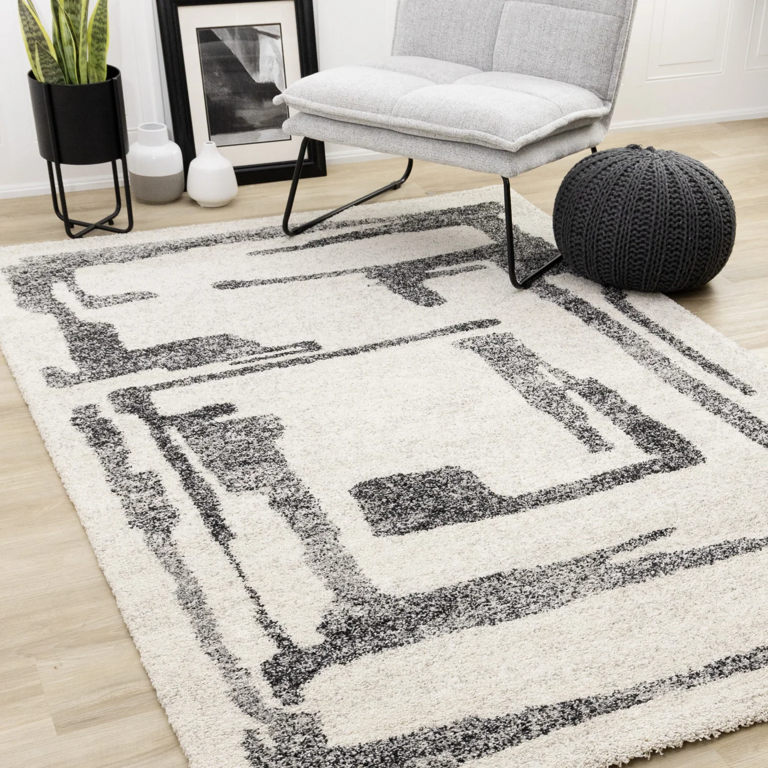 Marquee Modern Abstract Area Rug - 5' X 8' - Cream/Black - Image 2