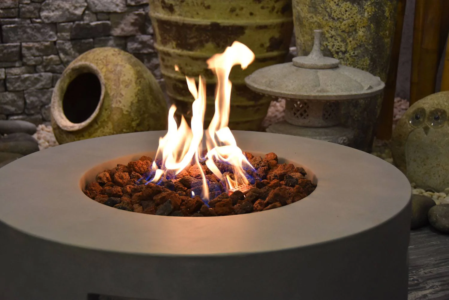 Mauna Loa Concrete Lava Fire Table (Modena) - Propane - Image 6