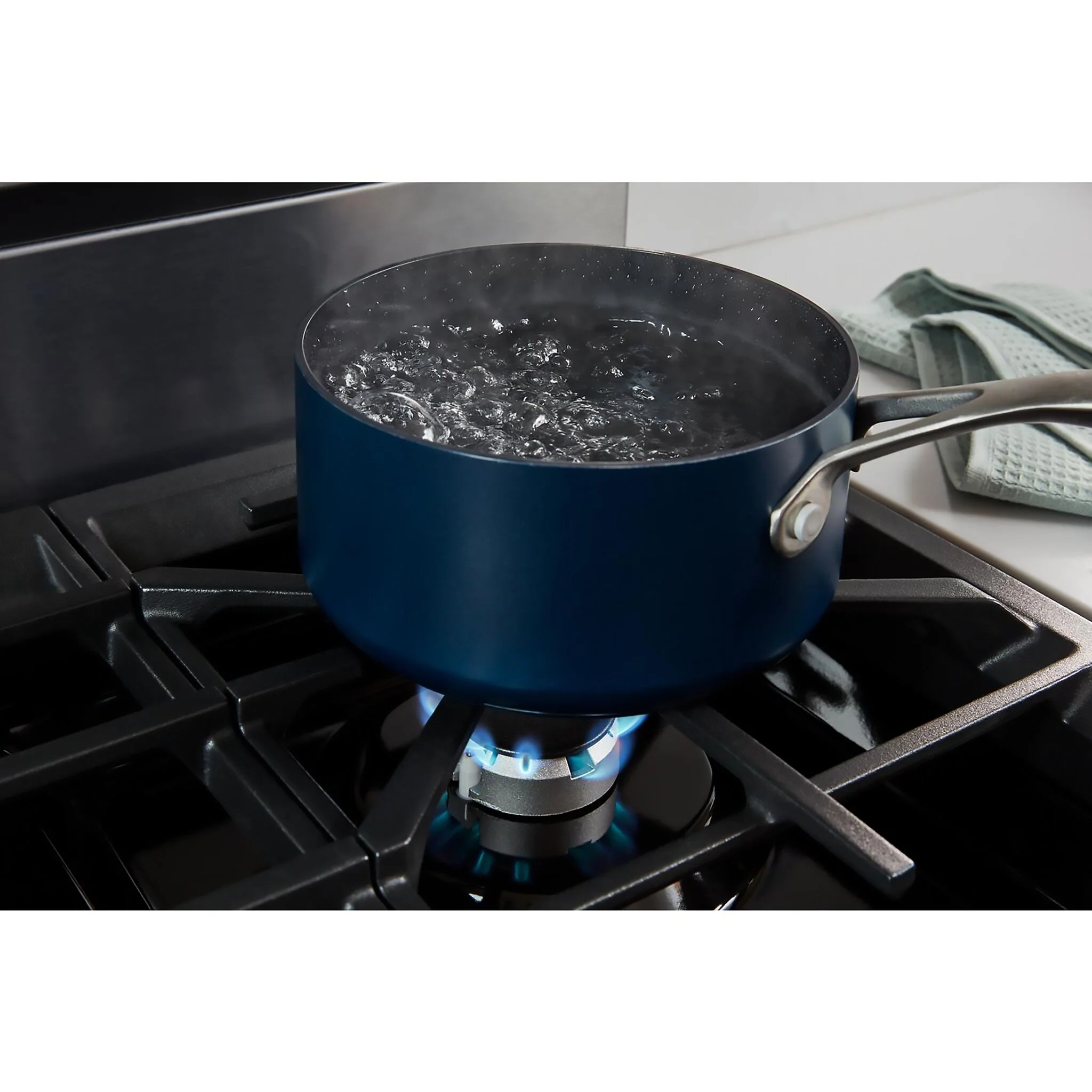 Maytag Fingerprint Resistant Stainless Steel Slide-In Gas Convection Range (5 cu.ft.) - MSGS7030SZ - Image 7