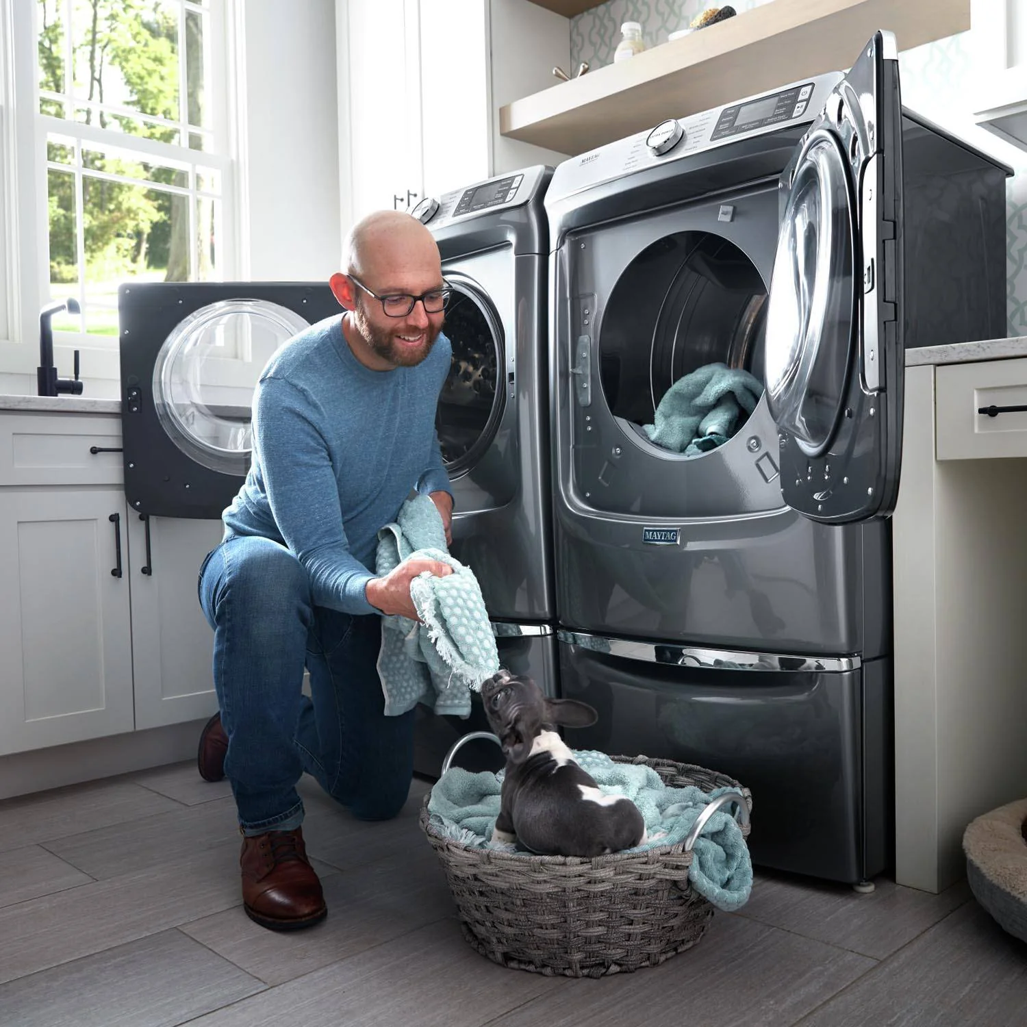 Maytag Metallic Slate Front-Load Washer (5.8 cu. ft.) & Gas Dryer (7.3 cu. ft.) - MHW8630HC/MGD8630HC - Image 7