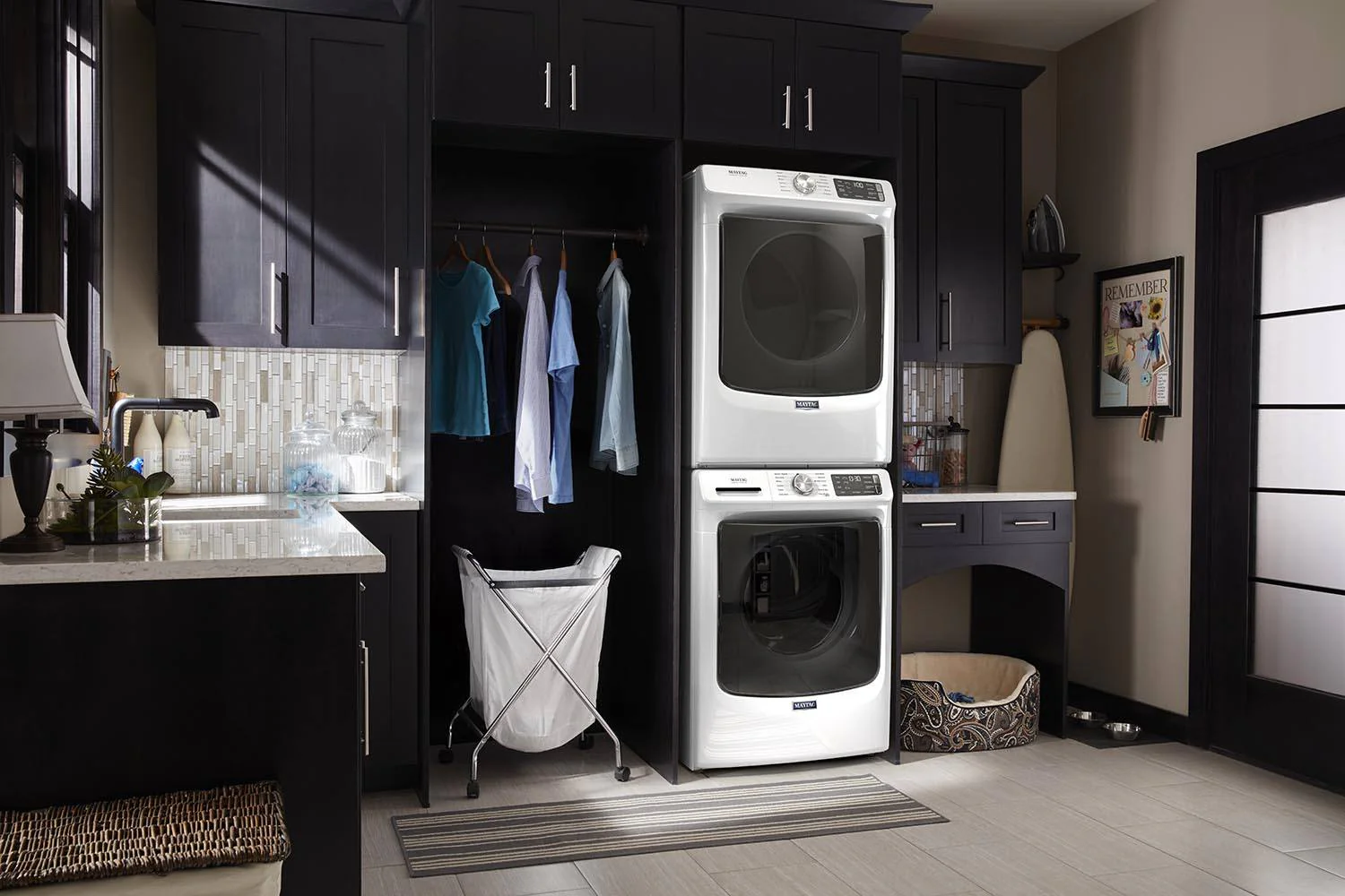 Maytag White Front-Load Washer (5.5 cu. ft.) & Electric Dryer (7.3 cu. ft.) - MHW6630HW/YMED6630HW - Image 3