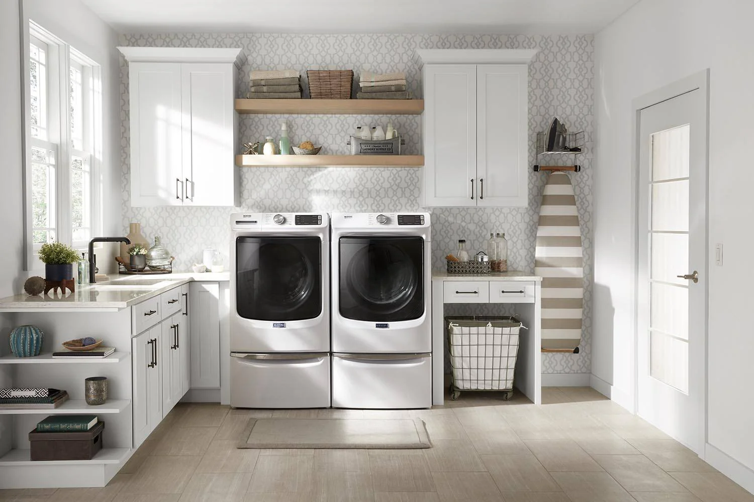 Maytag White Front-Load Washer (5.5 cu. ft.) & Electric Dryer (7.3 cu. ft.) - MHW6630HW/YMED6630HW - Image 6
