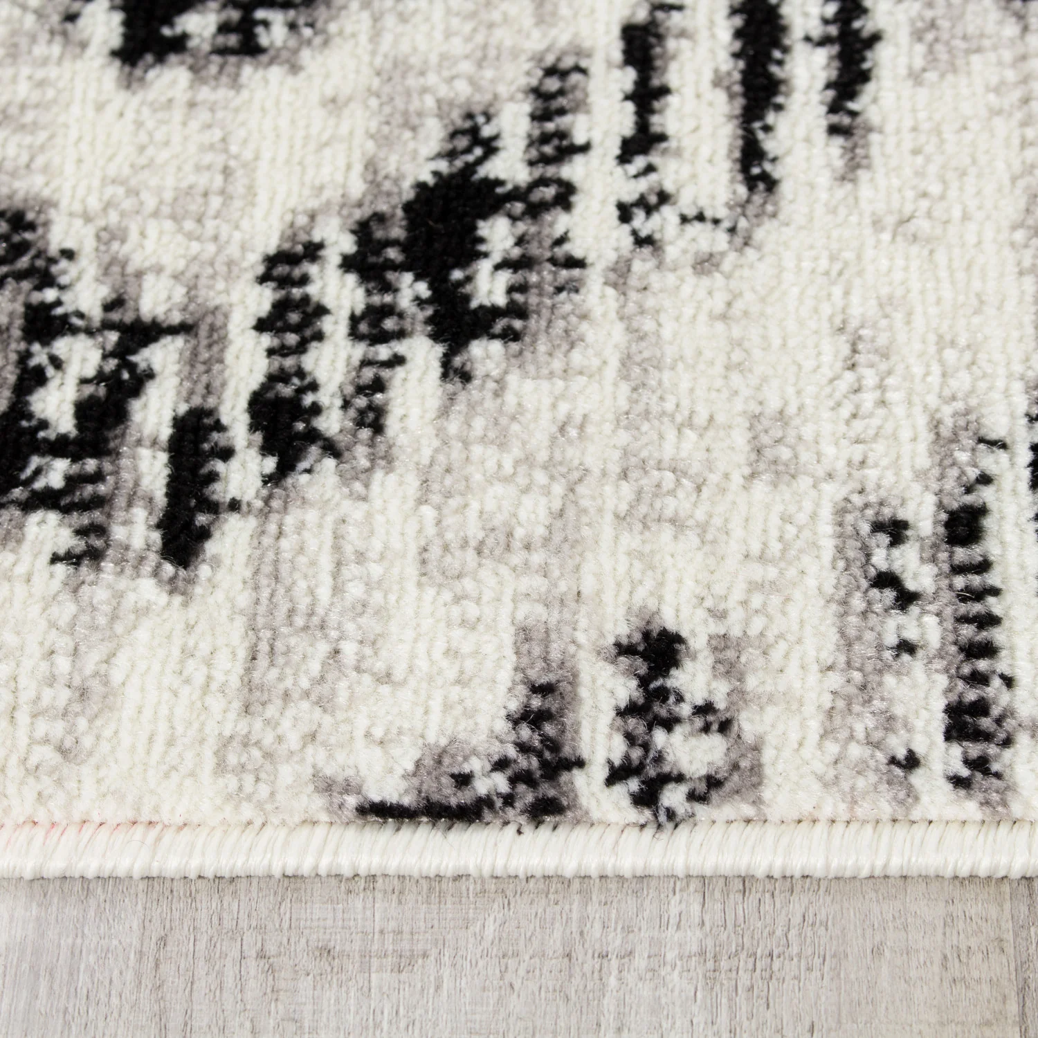 Meridian Diamond Distressed Area Rug - 8' X 11' - Grey - Image 7