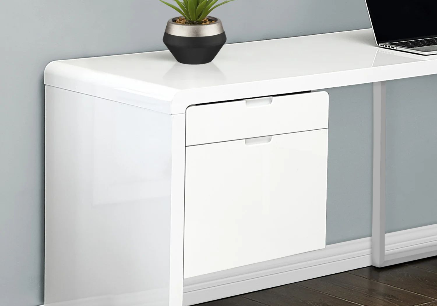 Mysa Desk - White - Image 5