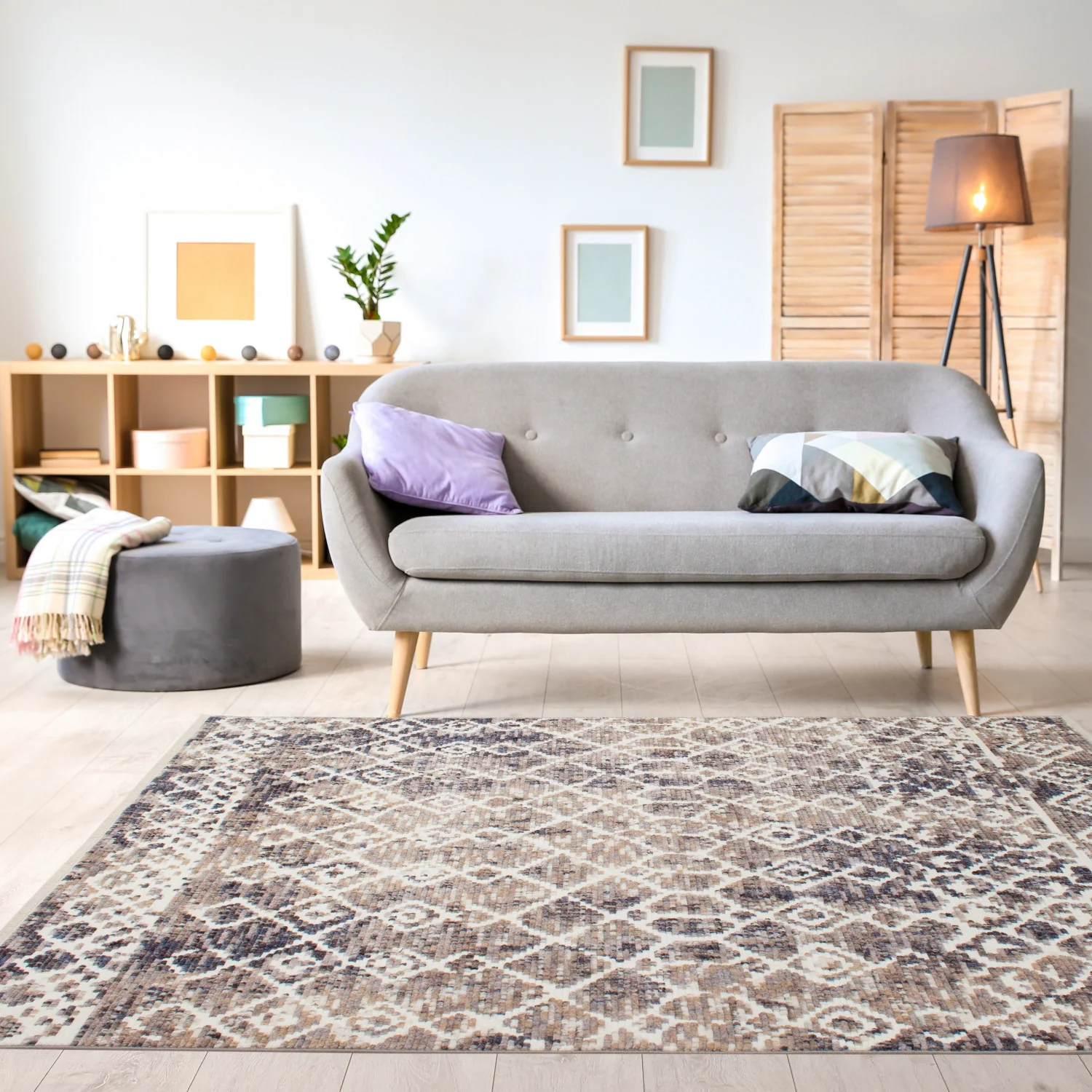 Natick 5'3" X 7'7" Tribal Rug - Beige Blue Area Rug - Image 3