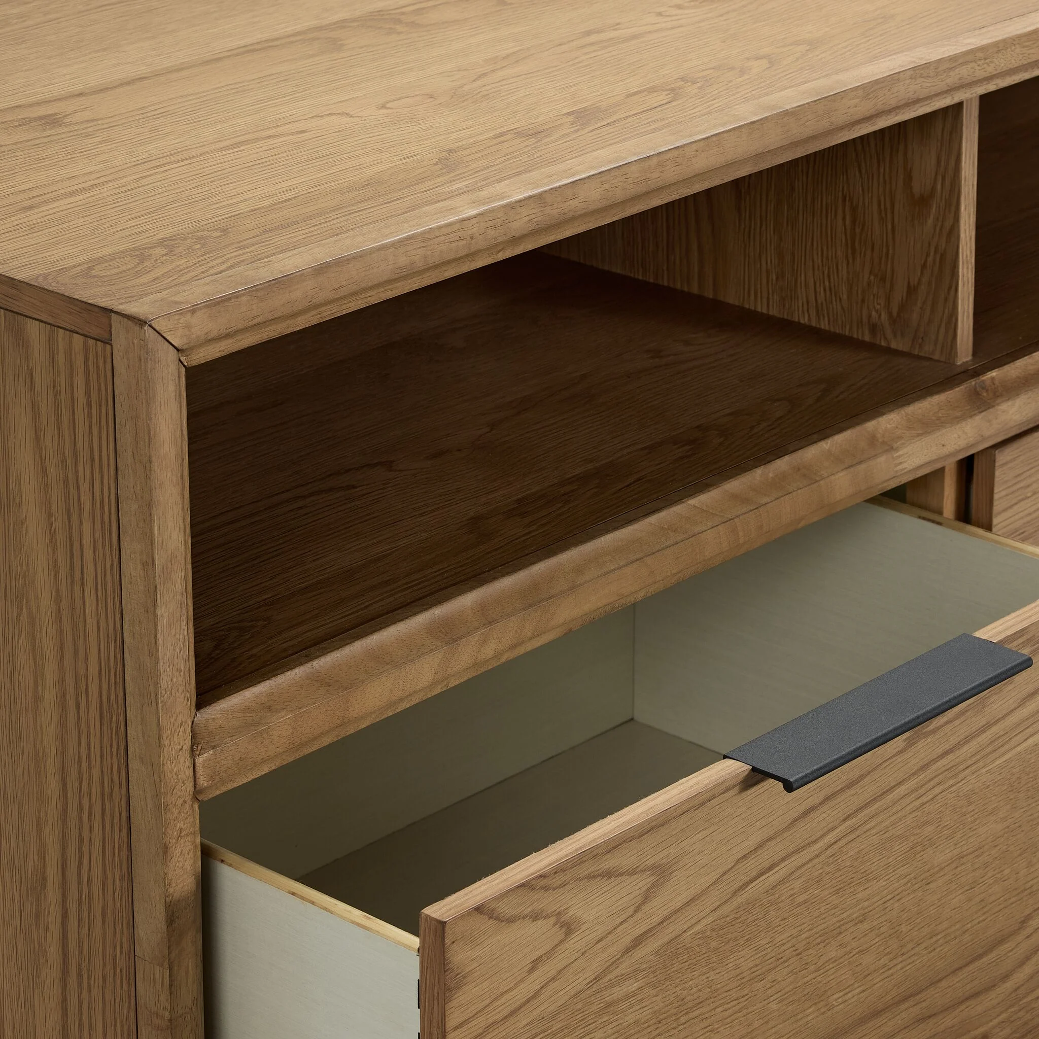 Feeling Connected - Newport 70" TV Stand - Oak and Black - Image 4