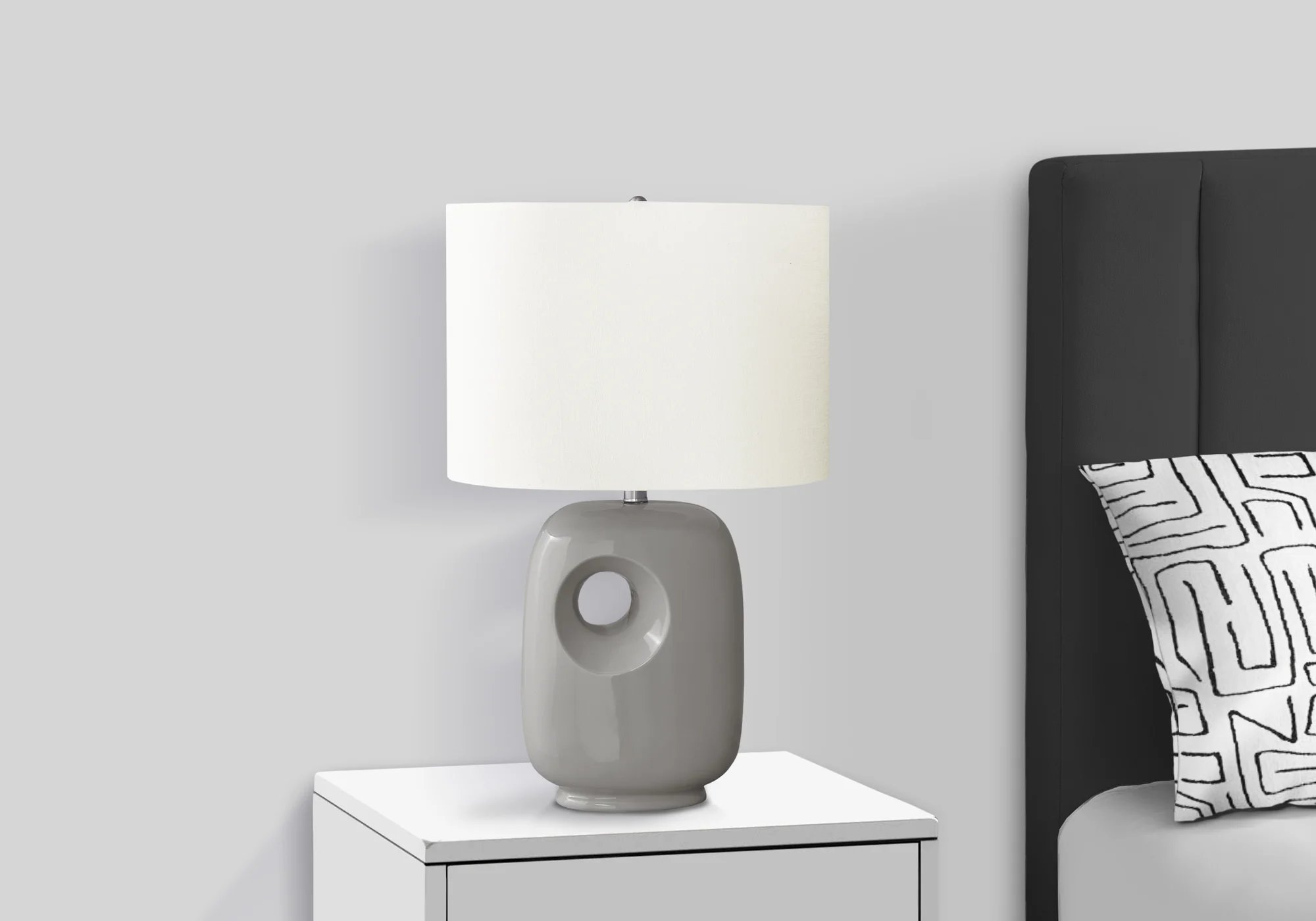 Nysa Table Lamp - Light Grey - Image 4