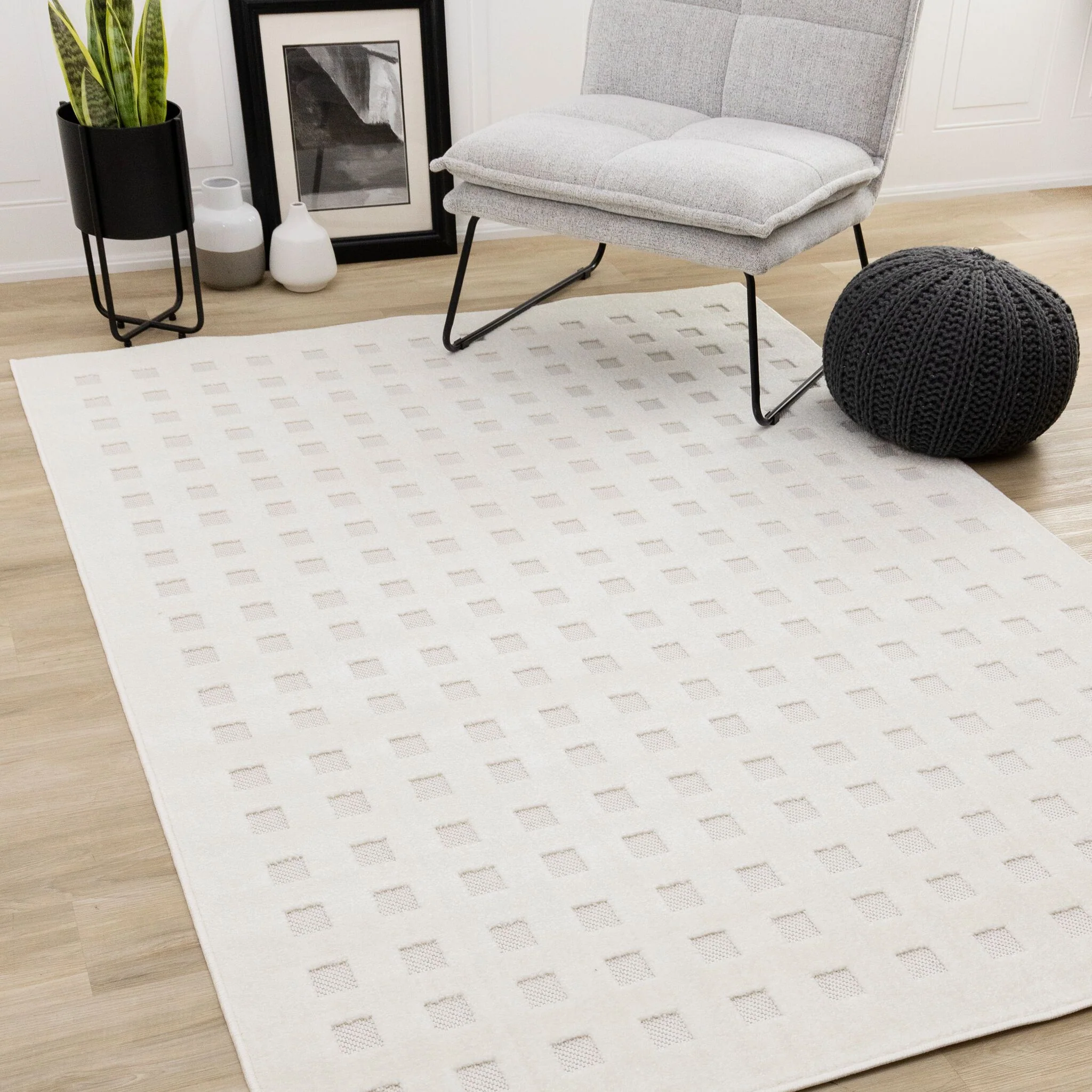 Pearl Grid 6'7" x 9'6" Grid Design Area Rug - White - Image 2