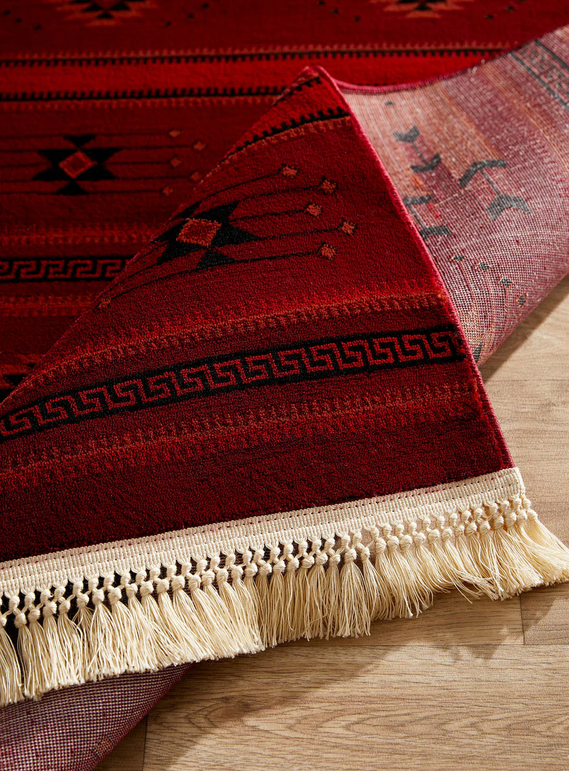 Persia Vintage Rug - 7' x 10' - Red - Image 4
