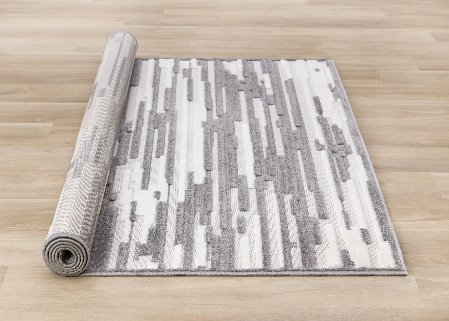Pixel Drift 5'3" x 7'7" Broken Lines Design Area Rug - Grey, White - Image 5