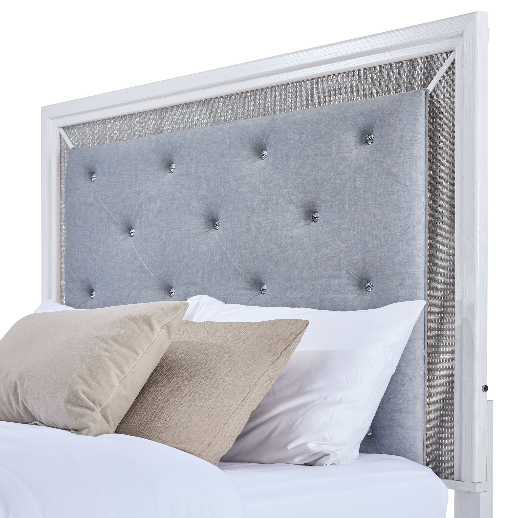 Reflections 3 - Piece King Bed - White - Image 5