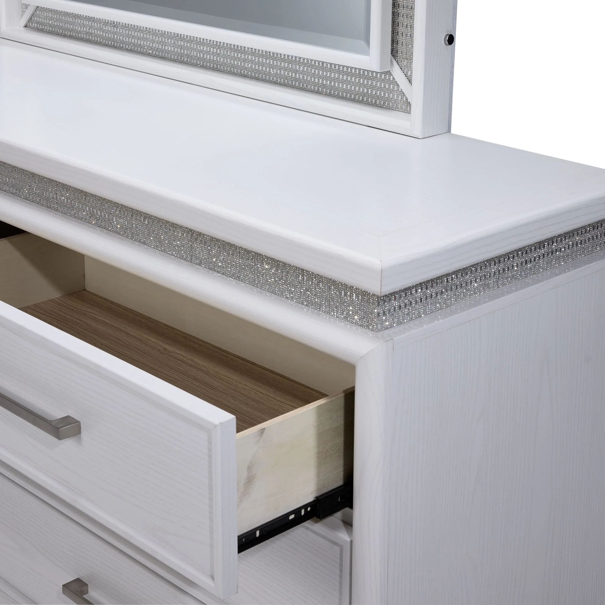Reflections 6-Drawer Dresser - White - Image 4