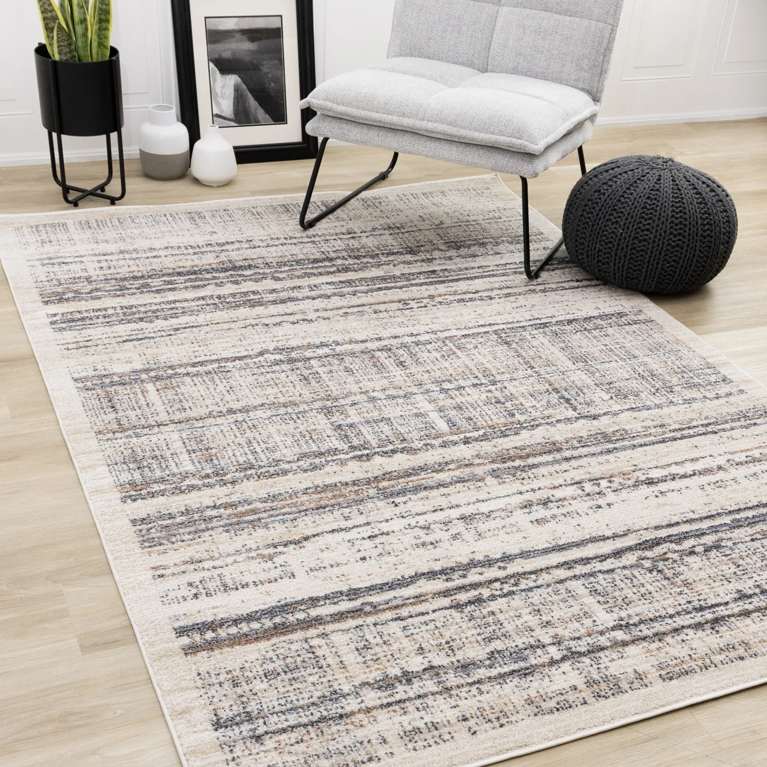 Sadie Casual Contemporary Area Rug - 5' X 8' - Grey/Beige - Image 2