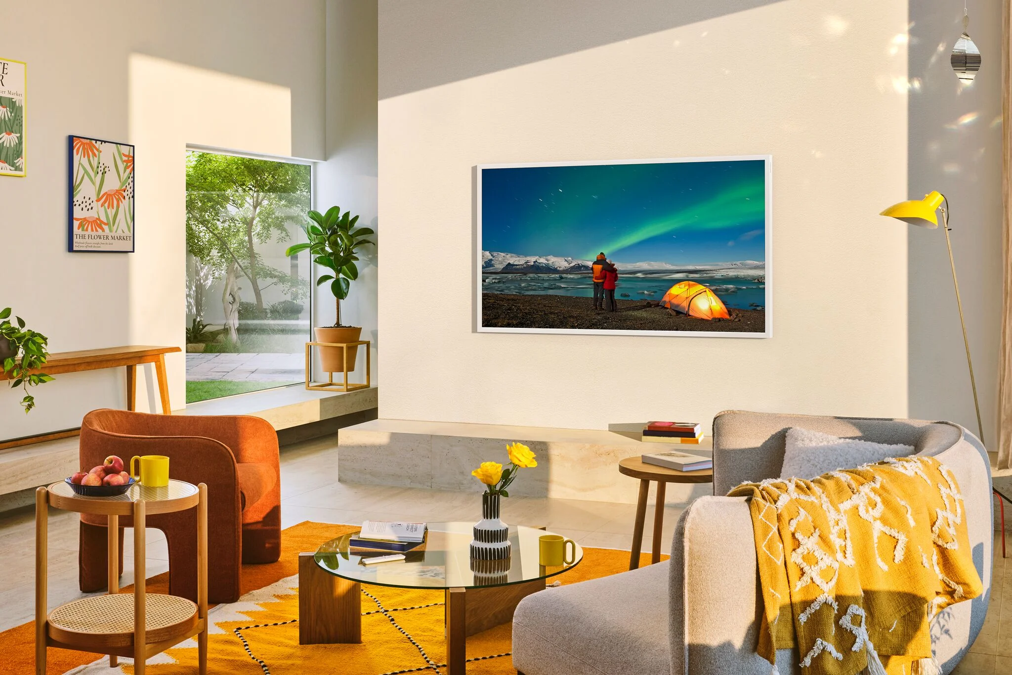 Samsung 55" 4K Frame Smart QLED TV - QN55LS03FAFXZC - Image 2