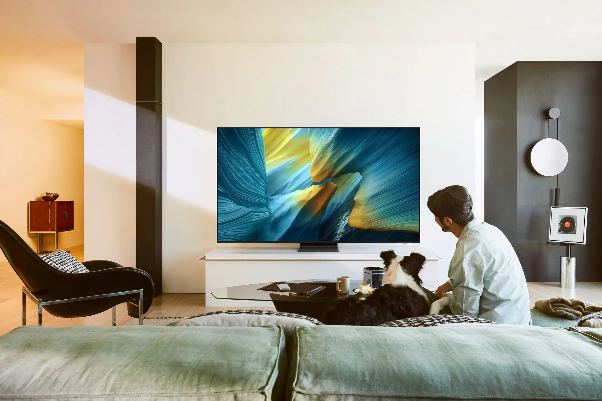 Samsung 65" 4K Smart S95F Tizen OLED TV - QN65S95FAFXZC - Image 6