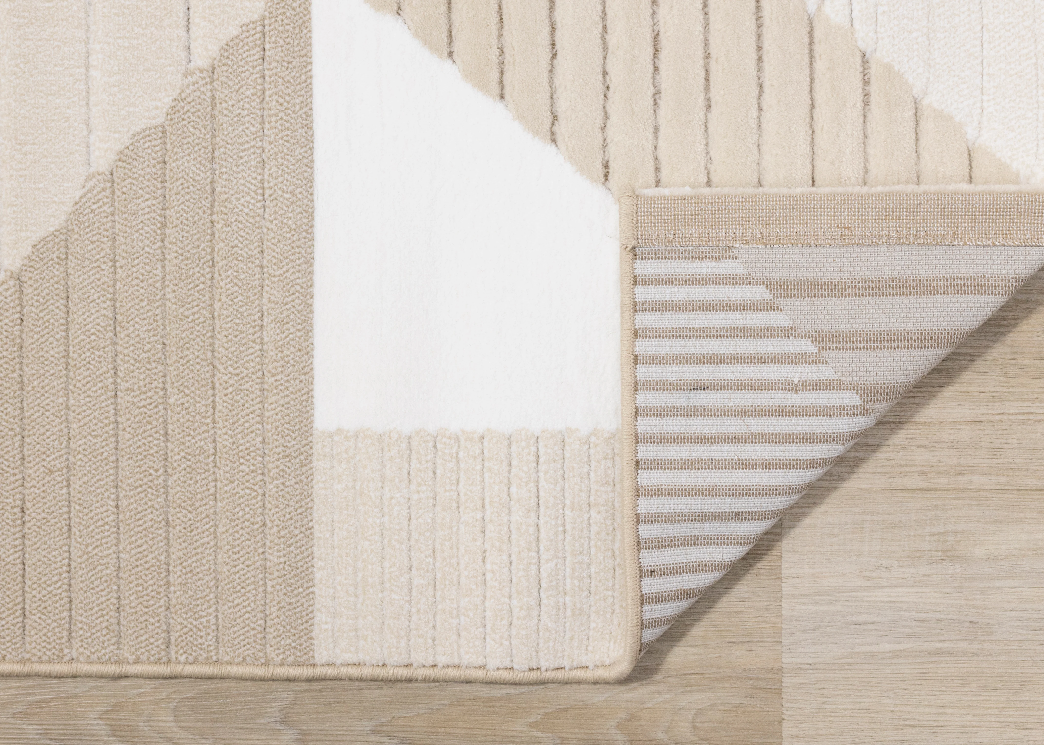 Sandstone Plains 5'3" x 7'7" Elegant Contemporary Geometric Pattern Area Rug - Cream - Image 5