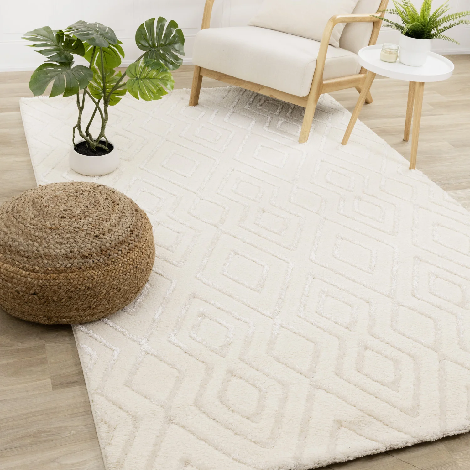 Sasha Soft Diamonds Area Rug - 5' X 8' - Cream - Image 2