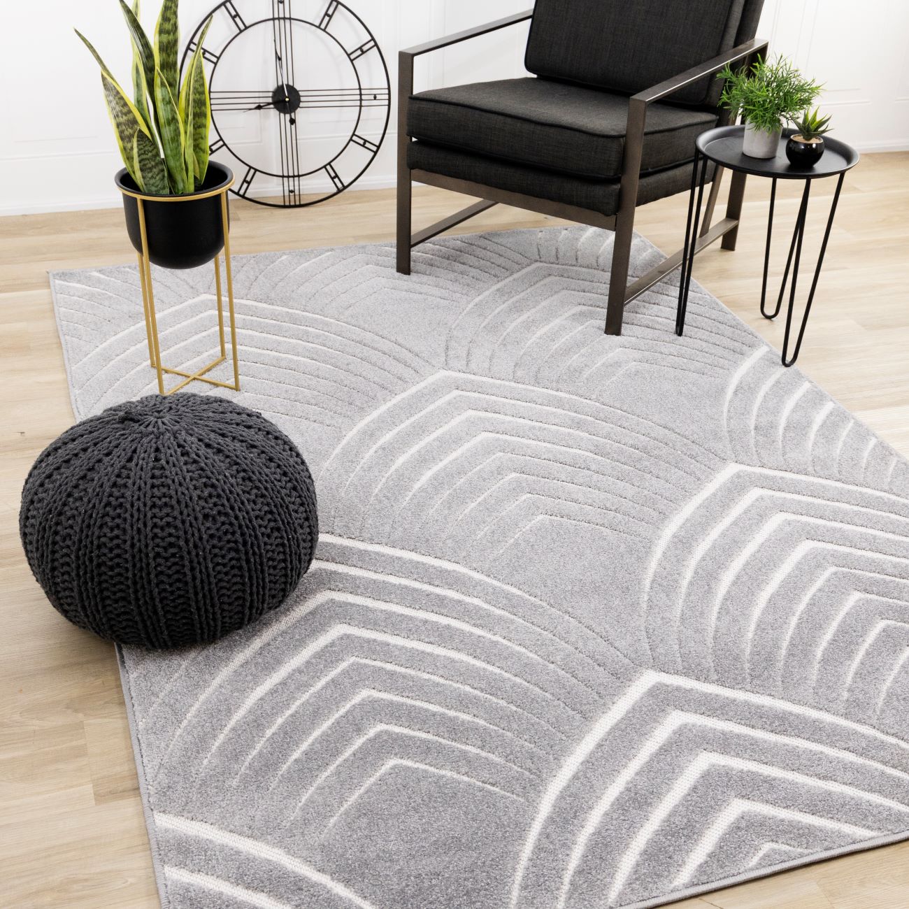 Silver Arches 6'7" x 9'10" Geometric Area Rug - Grey, White - Image 2