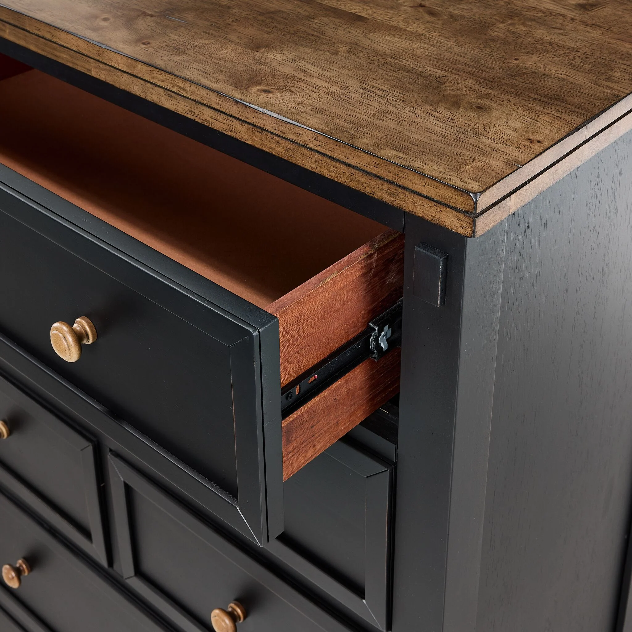 Stormy Ridge 6-Drawer Chest - Slate Black, Chicory - Image 4