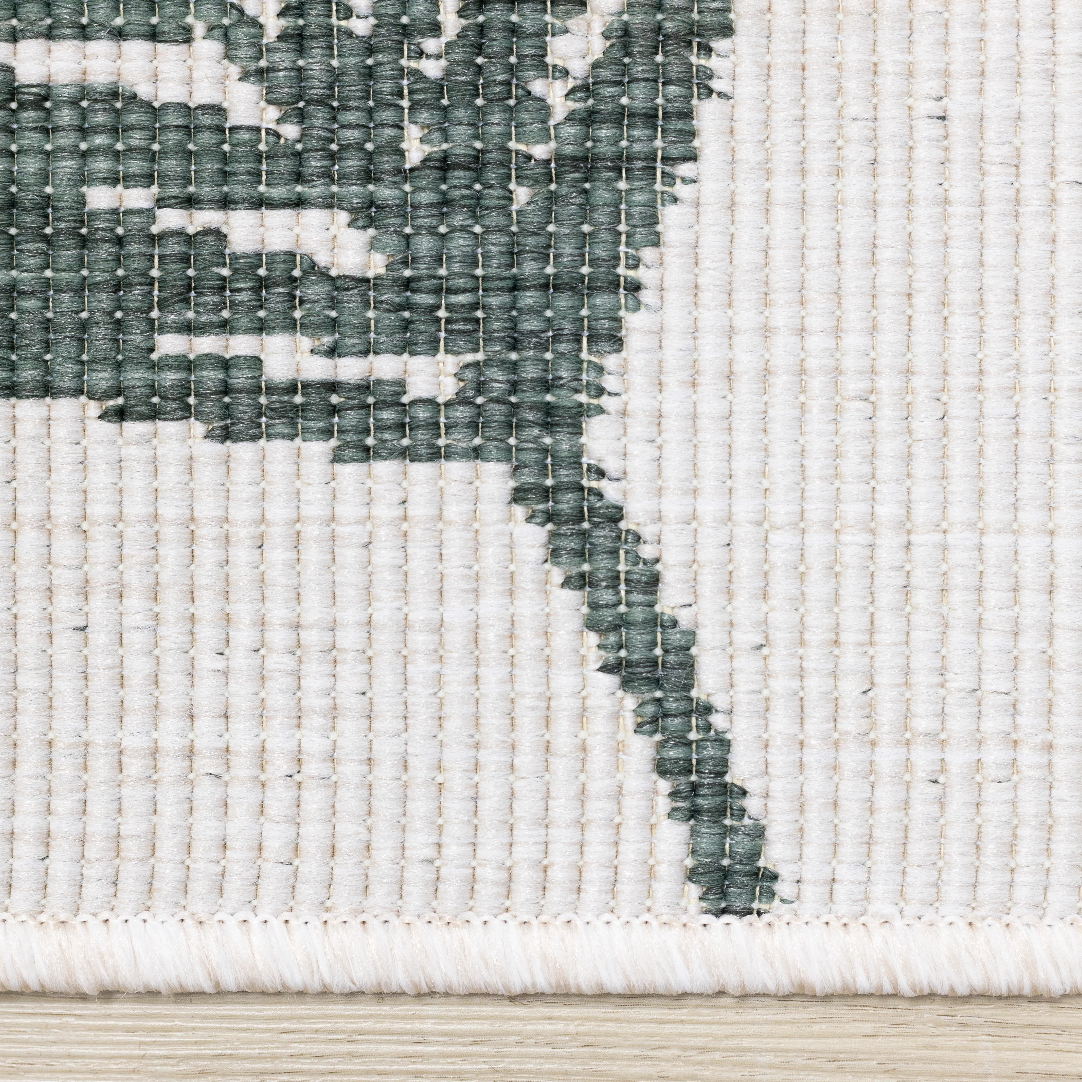 Summer Breeze 5'3" x 7'7" Outdoor Reversible Rug - Green, Leaf Motif - Image 9