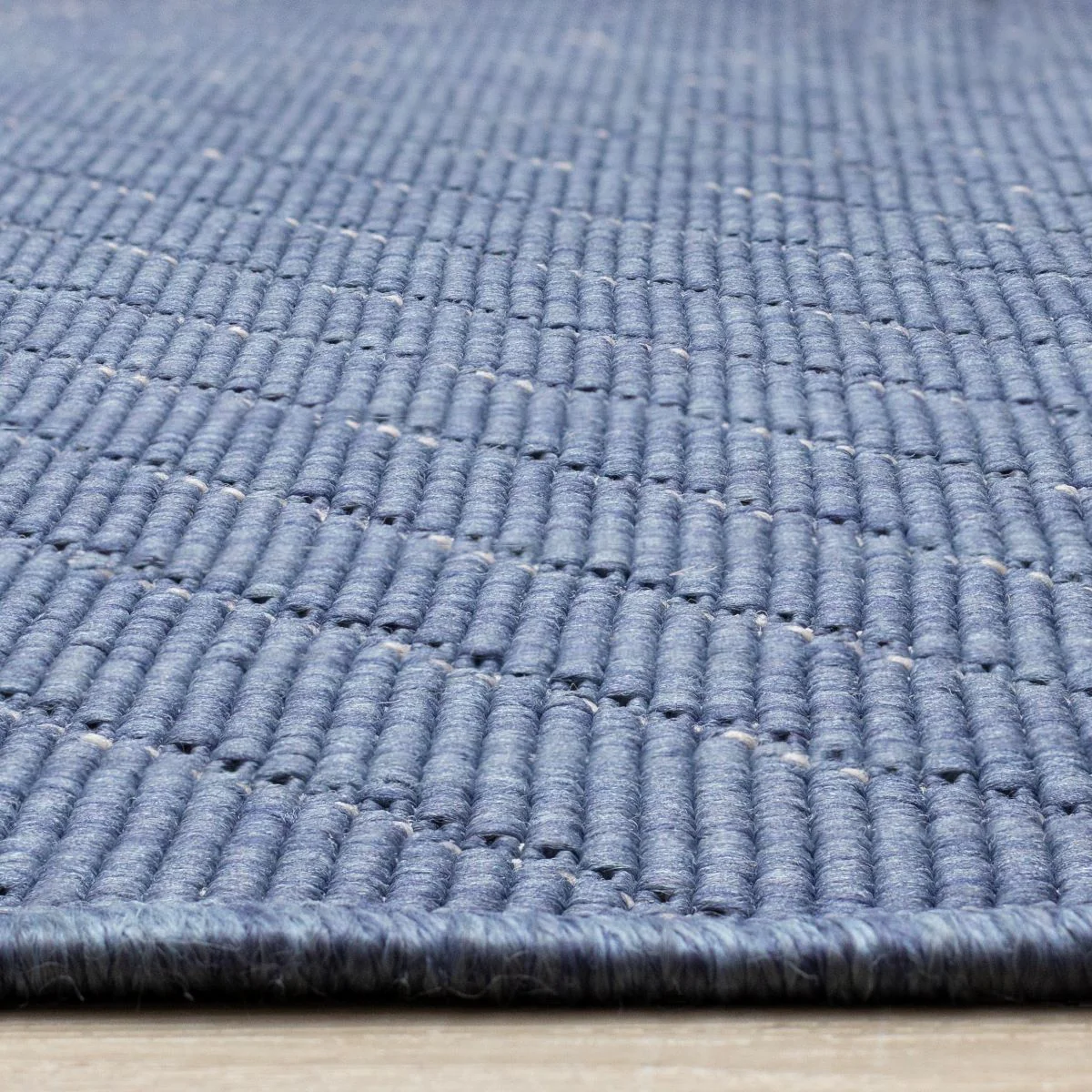 Summer Breeze 5'3" x 7'7" Outdoor Rug Traverse Stripes - Blue, White - Image 8