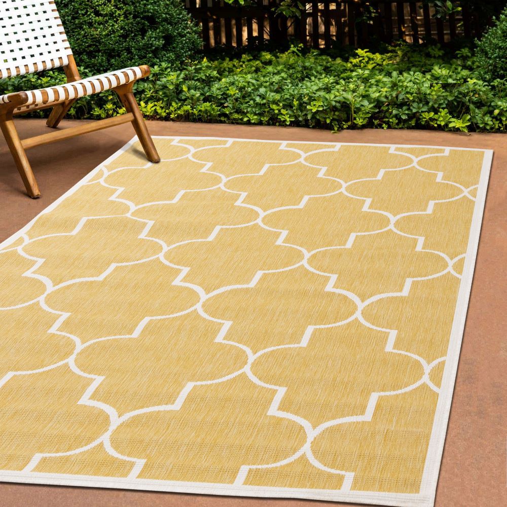 Summer Breeze 6'7" x 9'6" Outdoor Reversible Geometric Rug - Yellow, White - Image 2
