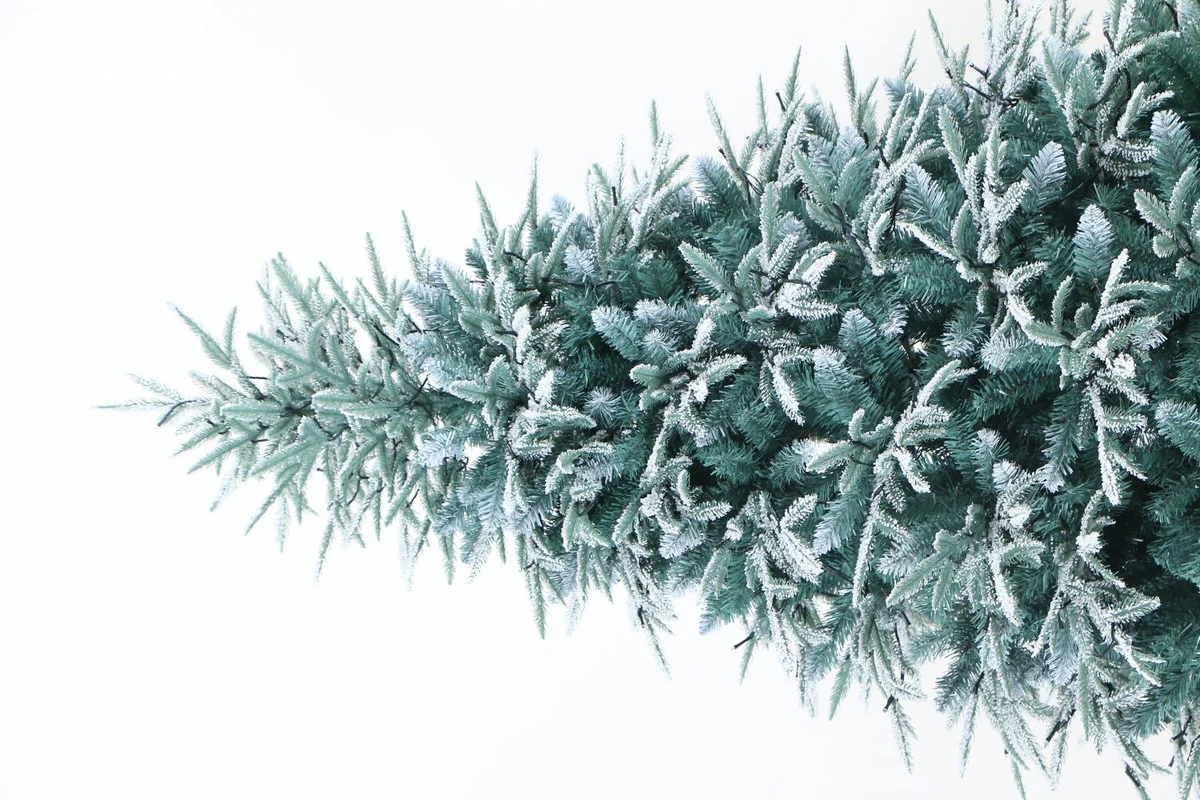 Utrecht 4 Ft Frosted Colorado ICY-Blue Pine Christmas Tree Pre-lit with LED Lights - Warm White - Image 4