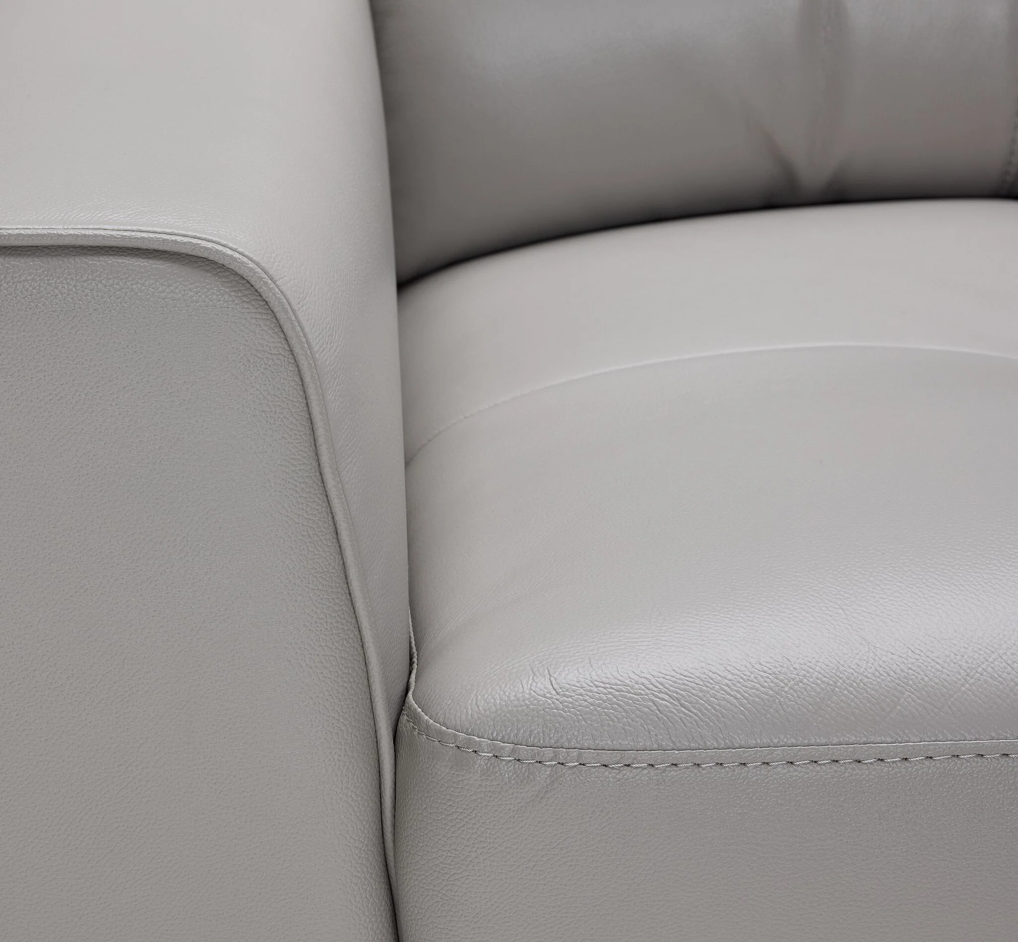 Verissimo Leather Sofa, Loveseat and Chair Set - Silver - Image 5