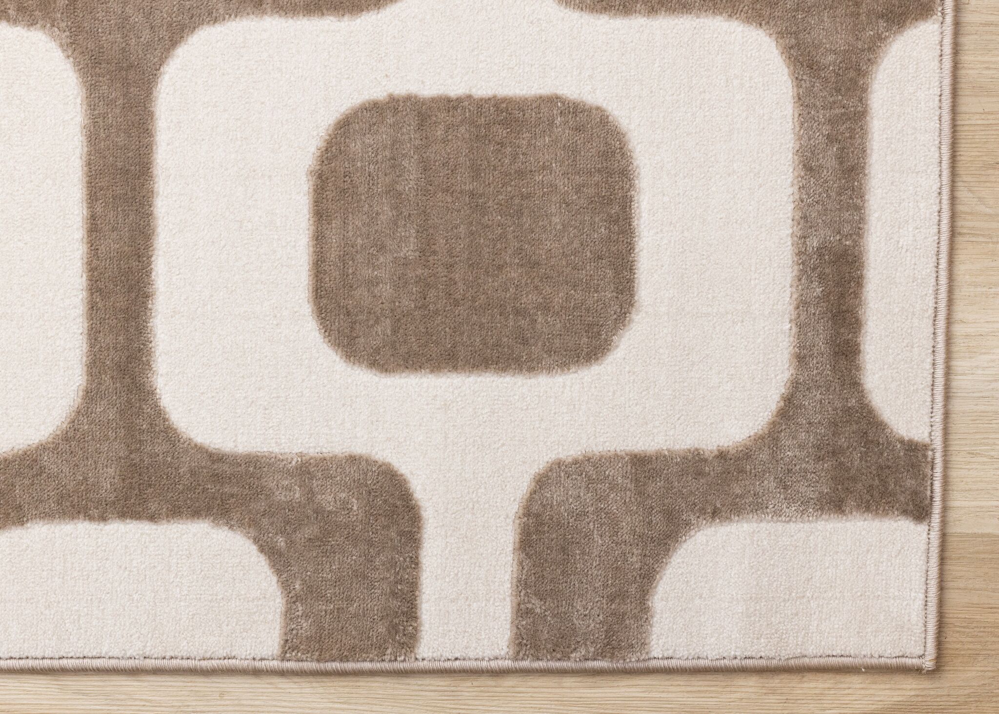Vintage Vibes 5'3" x 7'7" Mid-Century Modern Area Rug - Brown, Cream - Image 6
