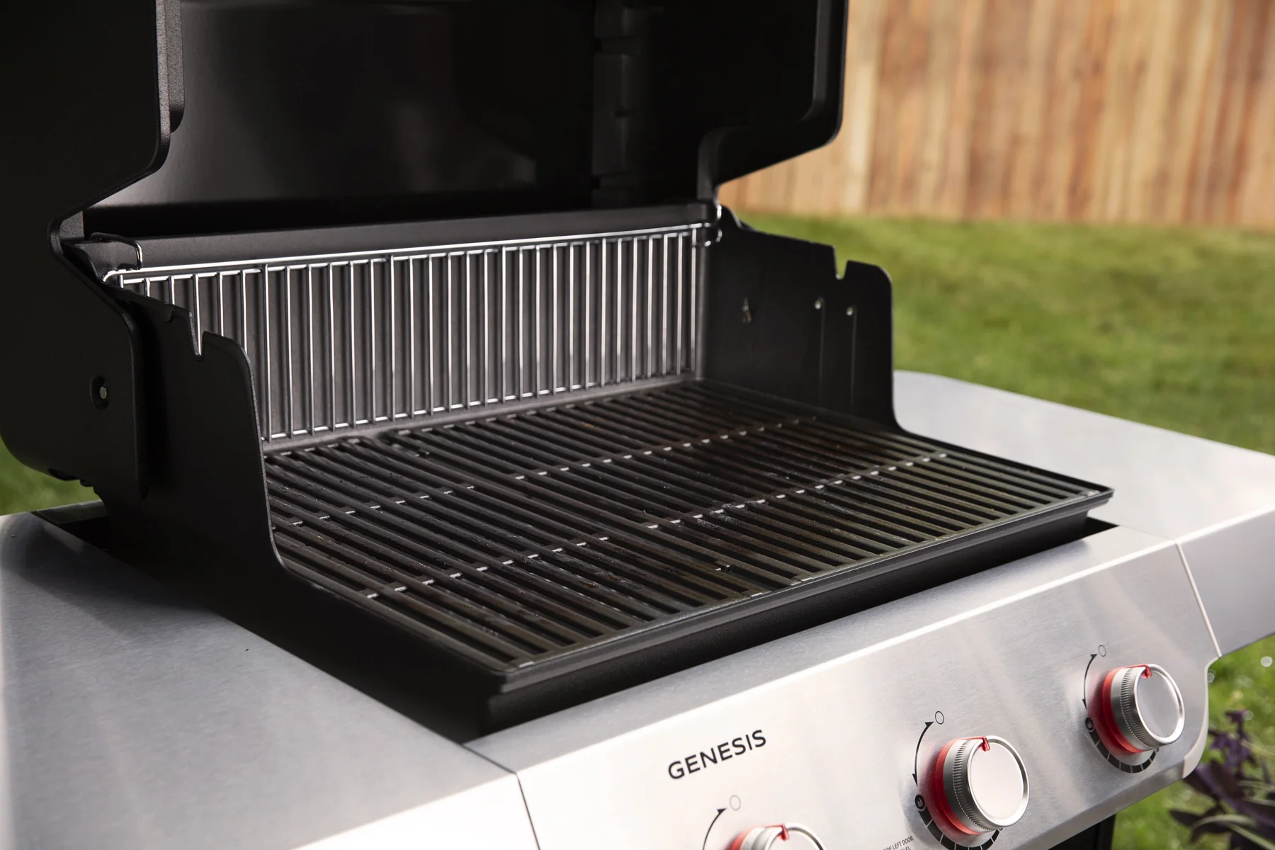 Weber Genesis E-315 Gas Grill (Liquid Propane) - 1500010 - Image 4