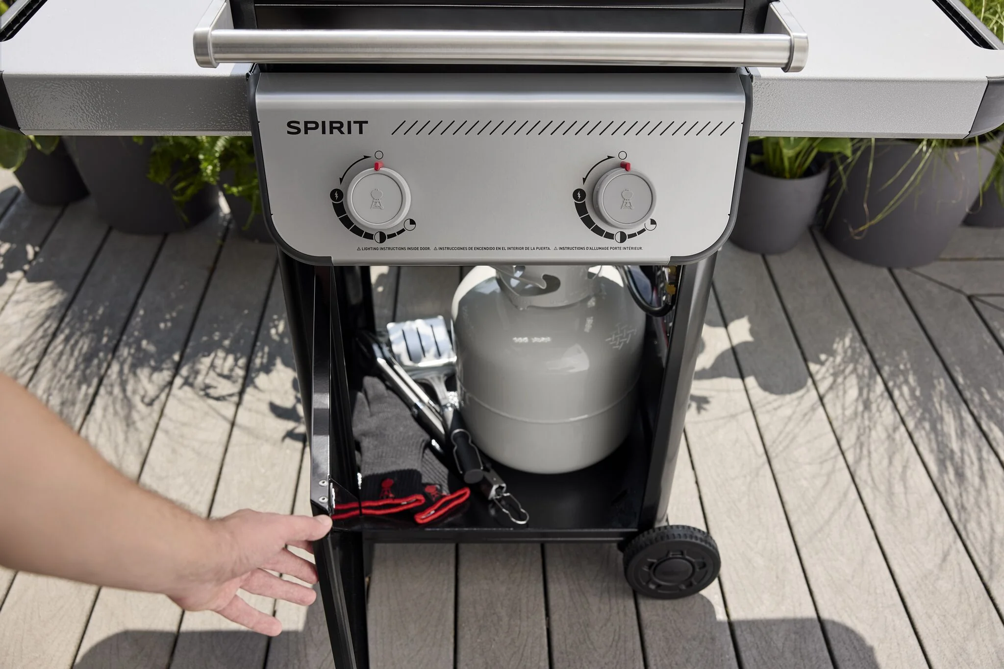 Weber Spirit E-210 Gas Grill (Liquid Propane) - 1501000 - Image 6