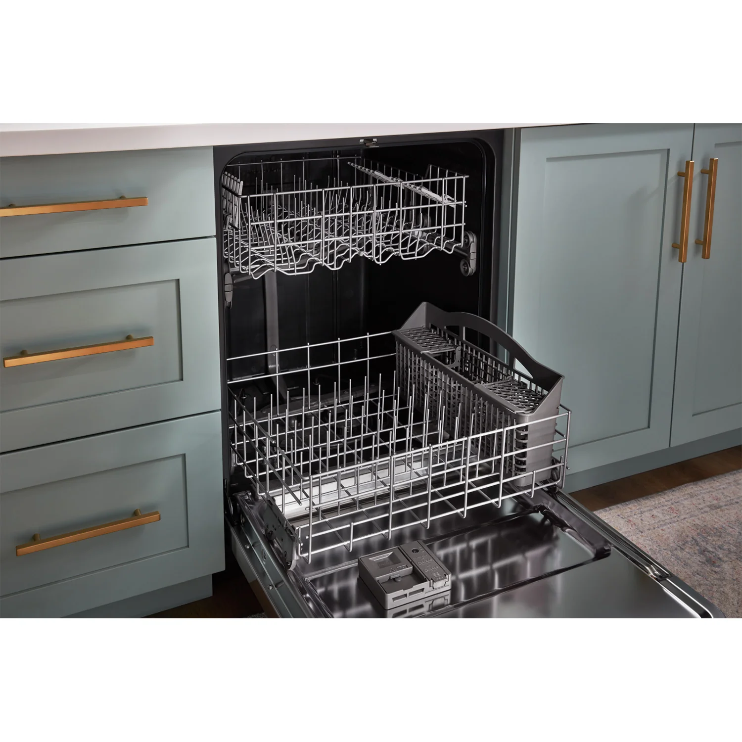 Whirlpool 24" Fingerprint Resistant Stainless Steel Dishwasher (55 dBA) - WDT540HAMZ - Image 6