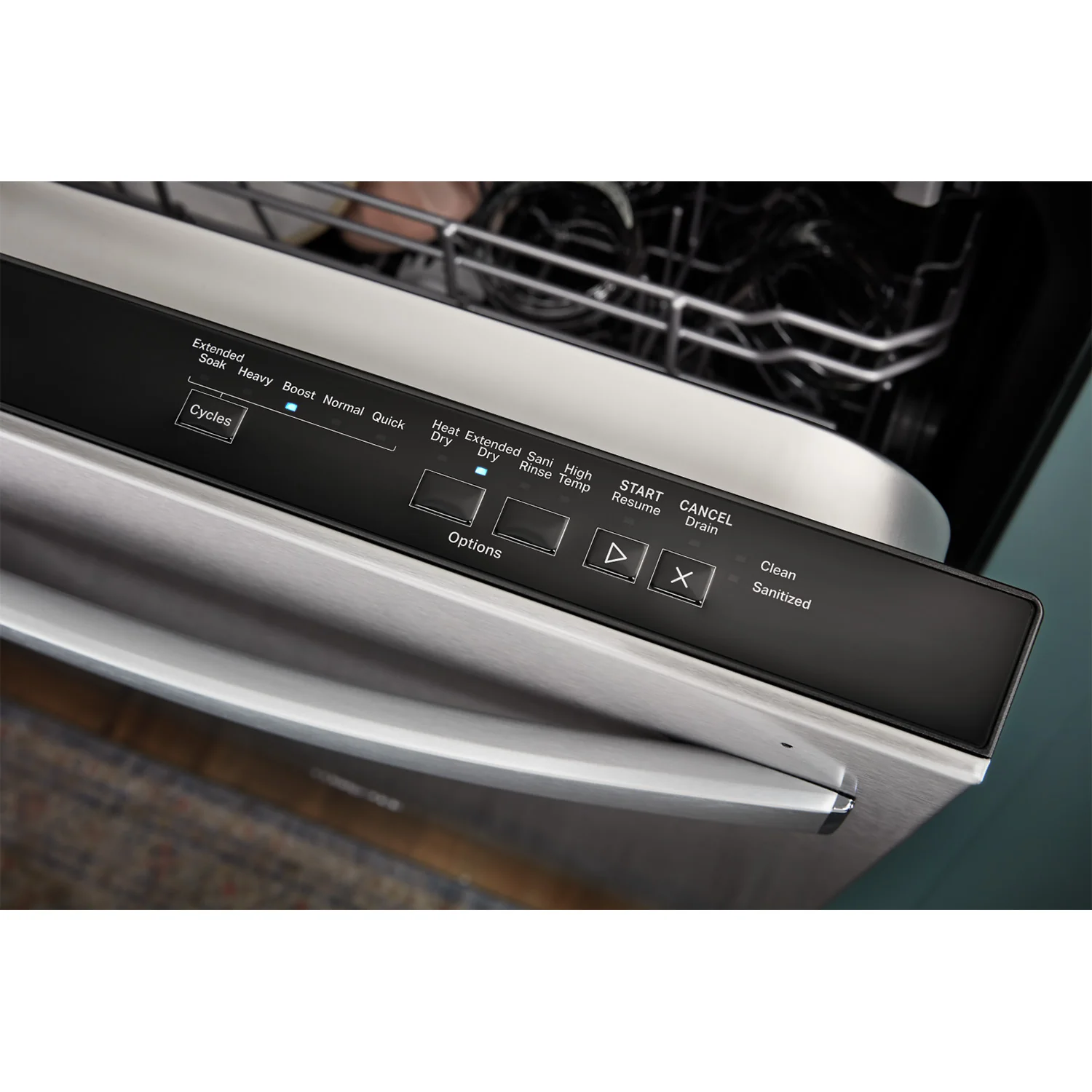 Whirlpool 24" Fingerprint Resistant Stainless Steel Dishwasher with 3rd Rack (51 dBA) - WDT730HAMZ - Image 9