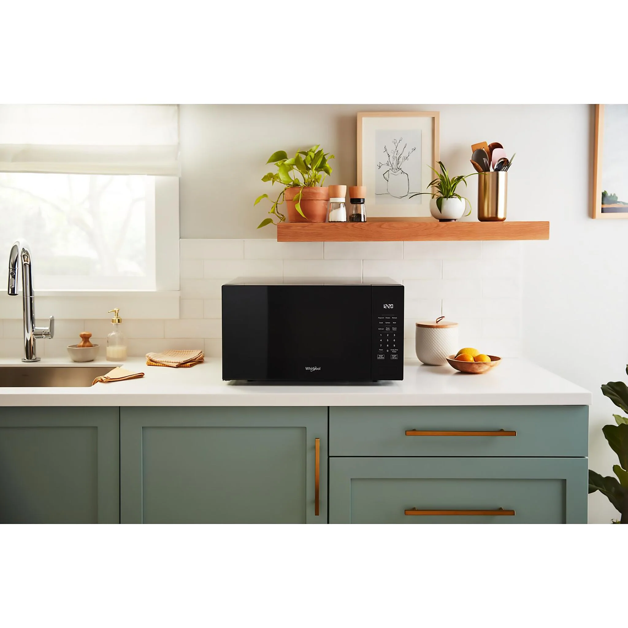 Whirlpool Black Countertop Microwave (1.6 Cu.Ft.) - YWMCS7022SB - Image 2