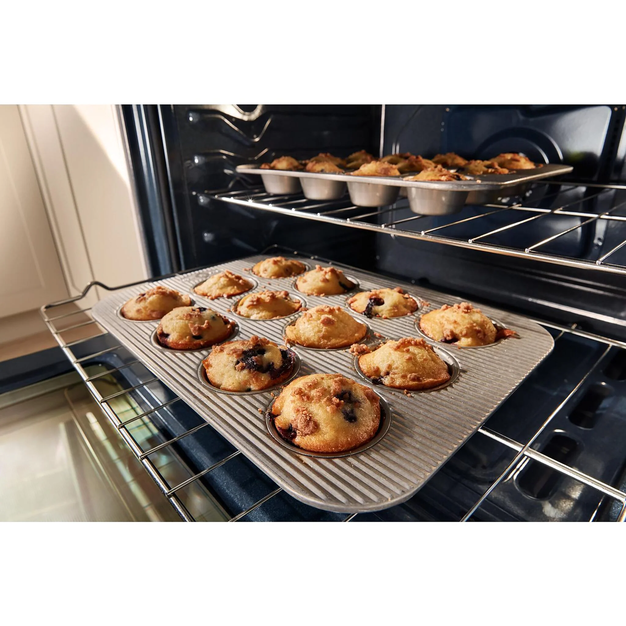 Whirlpool Black Gas Freestanding Range (5 Cu.Ft.)- WFGS5030RB - Image 5