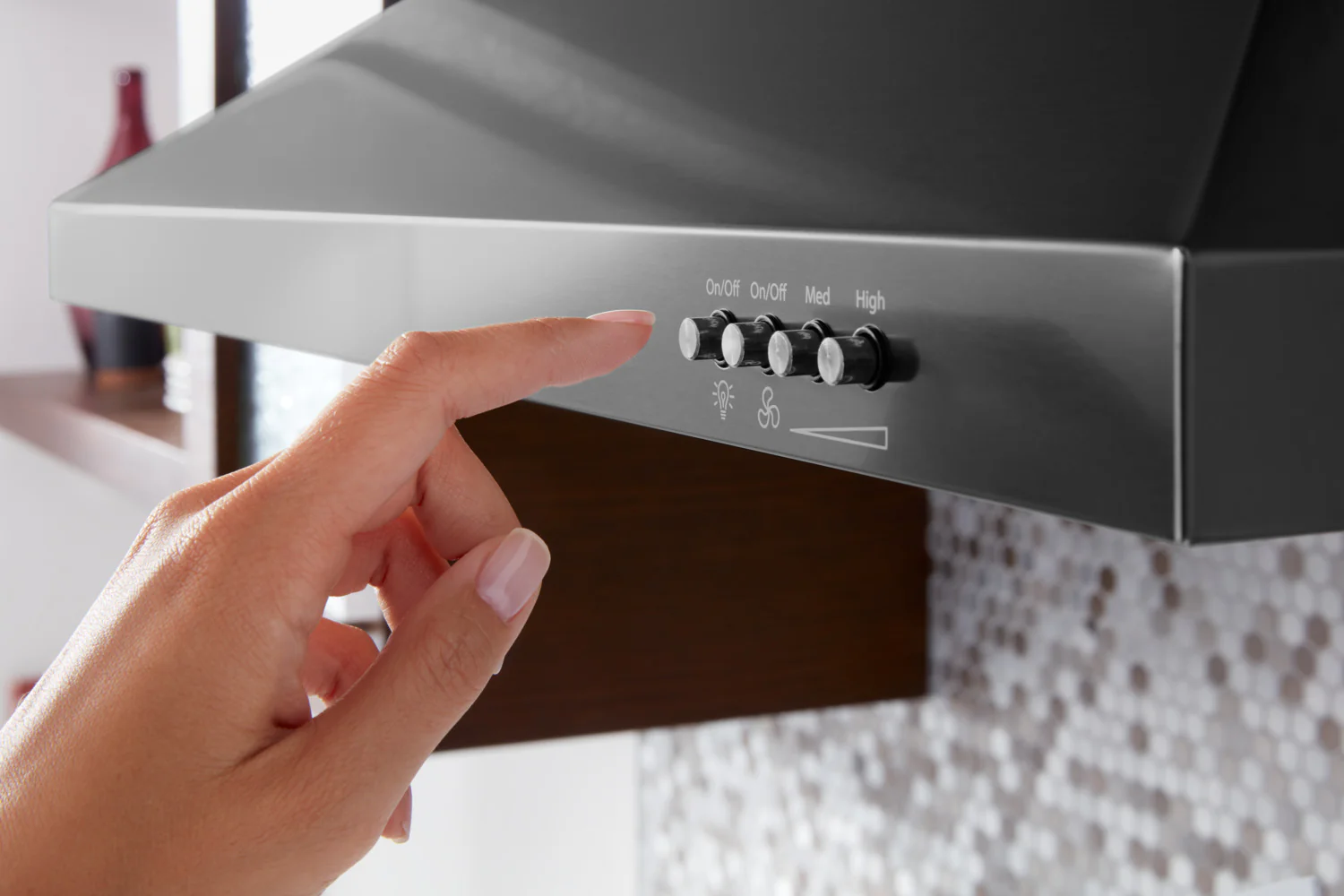 Whirlpool Black Stainless Steel 30" 400 CFM Canopy Wall-Mount Range Hood - WVW53UC0HV - Image 7