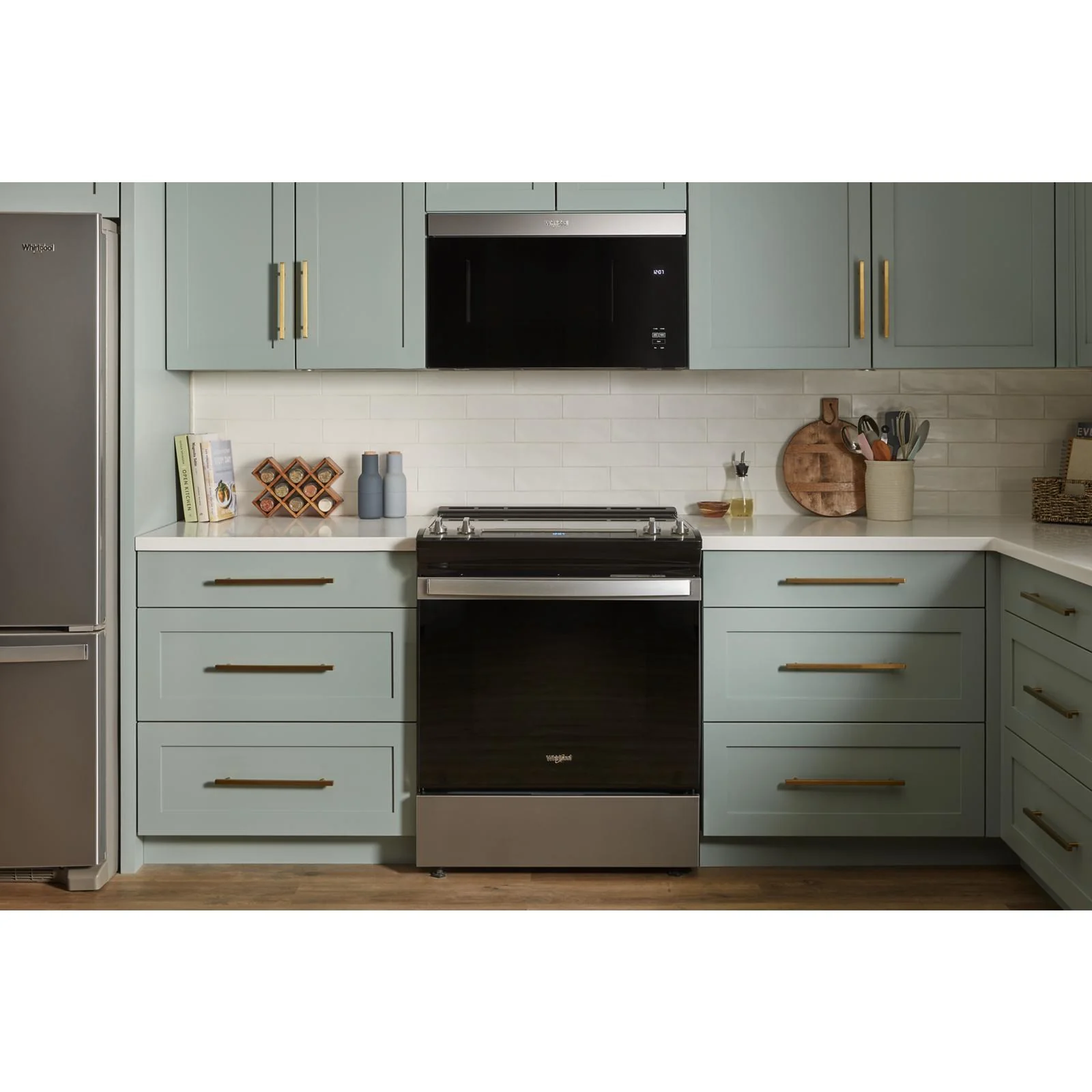 Whirlpool Fingerprint Resistant Stainless Steel Over-the-Range Microwave (1.10 Cu Ft) - YWMMF5930PZ - Image 4