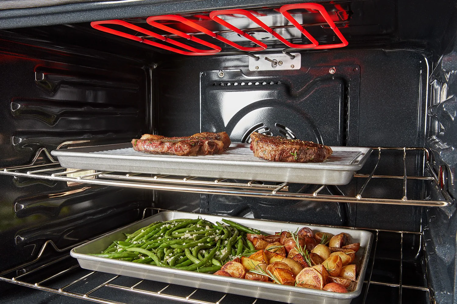 Whirlpool Fingerprint Resistant Stainless Steel Wall Oven (5.00 Cu Ft) - WOES5030LZ - Image 4